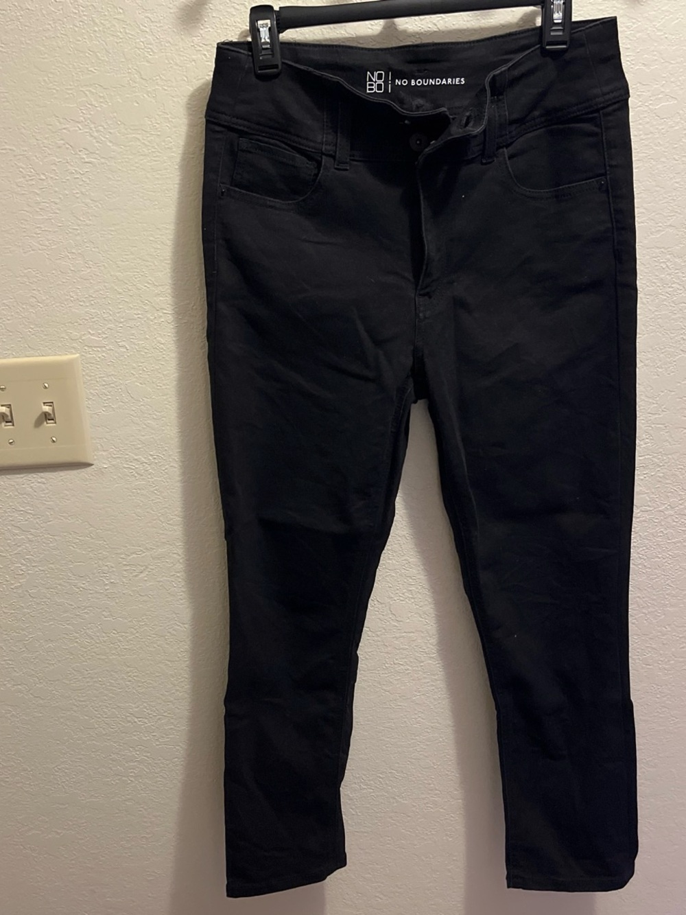 No Boundaries Black Skinny Jeans for Women